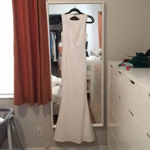 White gown from Lulus never worn with tags.